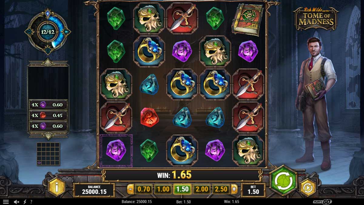 Rich Wilde and the Tome of Madness slot machine game screenshot